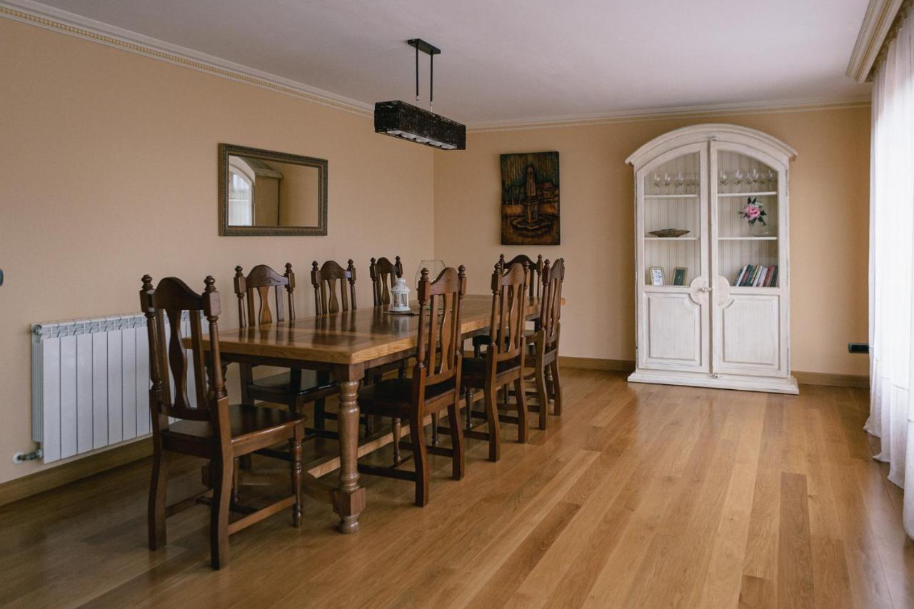 Ferienwohnung Alojamiento Urabain Allo Exterior foto