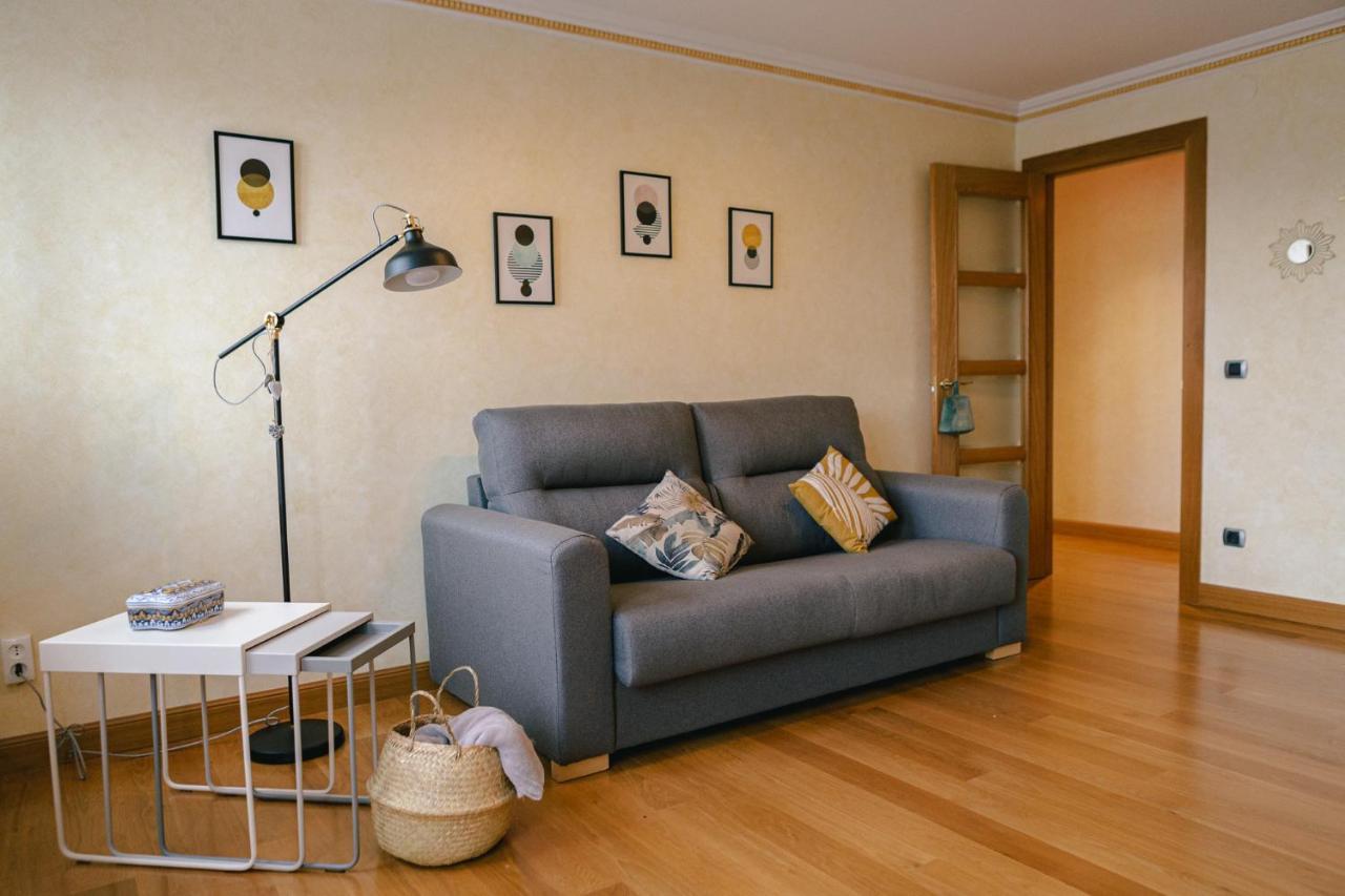 Ferienwohnung Alojamiento Urabain Allo Exterior foto